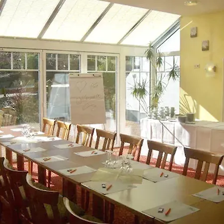 فندق Haus Wiesengrund هالنغبرغ