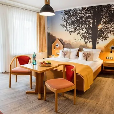מלון Haus Wiesengrund 4*