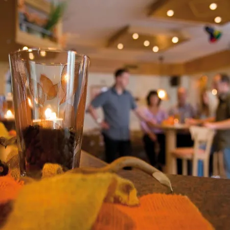 فندق Haus Wiesengrund هالنغبرغ