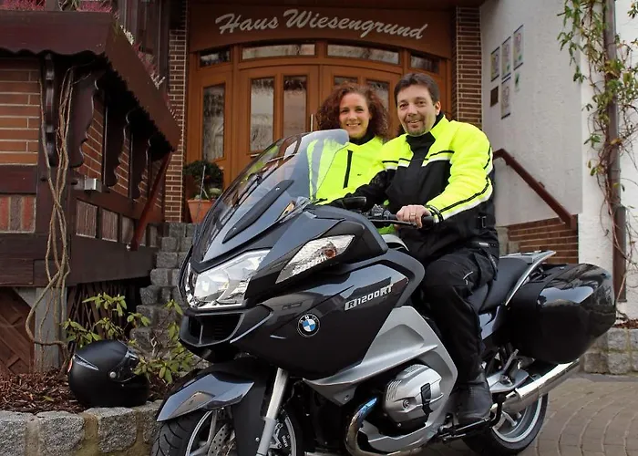 Haus Wiesengrund Hotel 4*